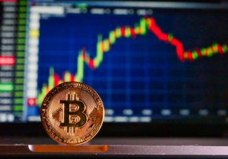 ranzacționare Bitcoin și Criptovalute pentru începători | Cumpărare și Vânzare Bitcoin | Ghid pas cu pas bitcoin kereskedés kriptovaluta trading kezdőknek útmutató binance