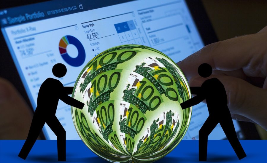Gyengül a dollár, a befektetők bitcoinra váltanak