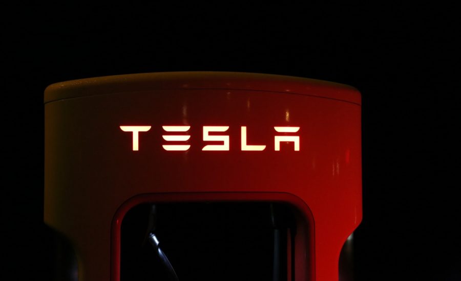 A Binance tokenizálja a Tesla részvényeket - Valódi részvény fedezet minden TSLA token mögött
