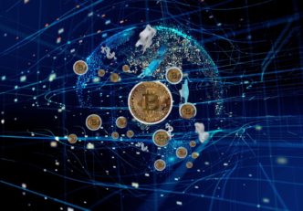 Depășind acțiunile și mărfurile, bitcoin devine cel mai performant instrument financiar din 2021 2021 legjobban teljesítő pénzügyi eszköze lett a bitcoin, maga mögé utasítva a részvény- és tőzsdepiacot