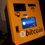 Crește cererea față de Bitcoin - Peste 10 000 de ATM-uri Bitcoin instalate în 2021