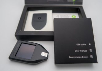 Trezor Model T Păreri și Prezentare [2022] | Trezor Model T Vs Ledger Nano X trezor modell T vélemények és ismertető mycryptoption